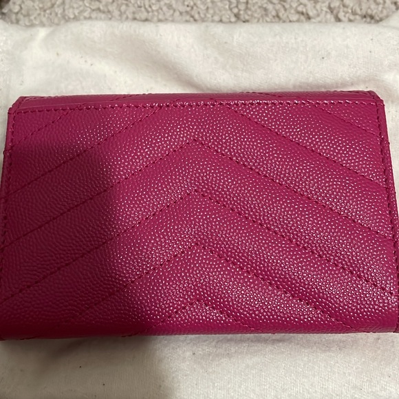 FINAL PRICE- YSL pink small envelope wallet - Picture 2 of 10